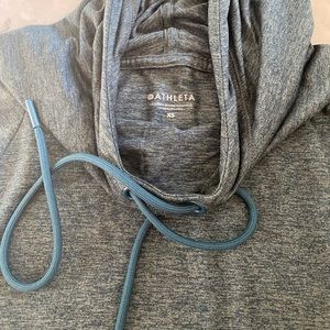 Athleta pullover hoodie